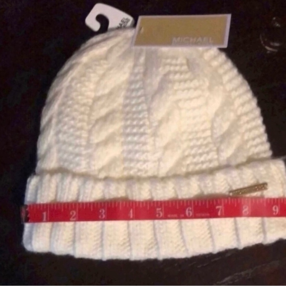 New Michael Kors Hat Women’s Ivory Winter Lined Cable Knit Cuffed Beanie Hat - Picture 11 of 12